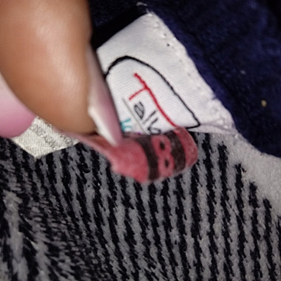 👣🦇FREE W/PURCHASE 2 Boys Tops 3 & 4 *Bundle* - Picture 6 of 8